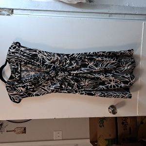 Black and white Alyn Paige dress size medium